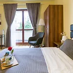 Lux Apart, Wifi, Netflix, Check In 24/7